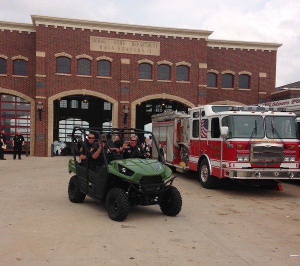 KAWASAKI DONATES UTILITY VEHICLES TO OKLAHOMA TORNADO RELIEF EFFORTS