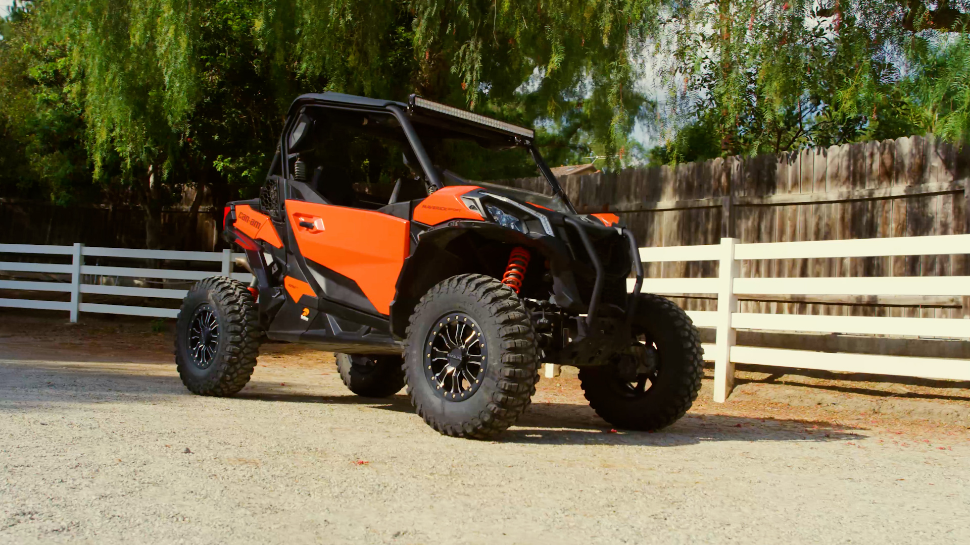 Can Am Maverick 4 Seater The Ultimate Guide To Upgrades And Accessories - a2ak85z